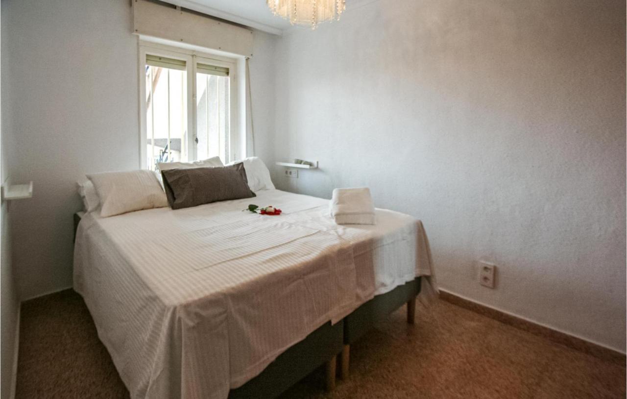 Nice Apartment In Santa Pola With Wifi Luaran gambar