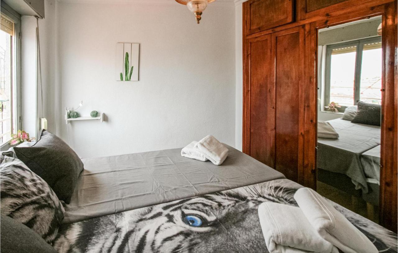 Nice Apartment In Santa Pola With Wifi Luaran gambar