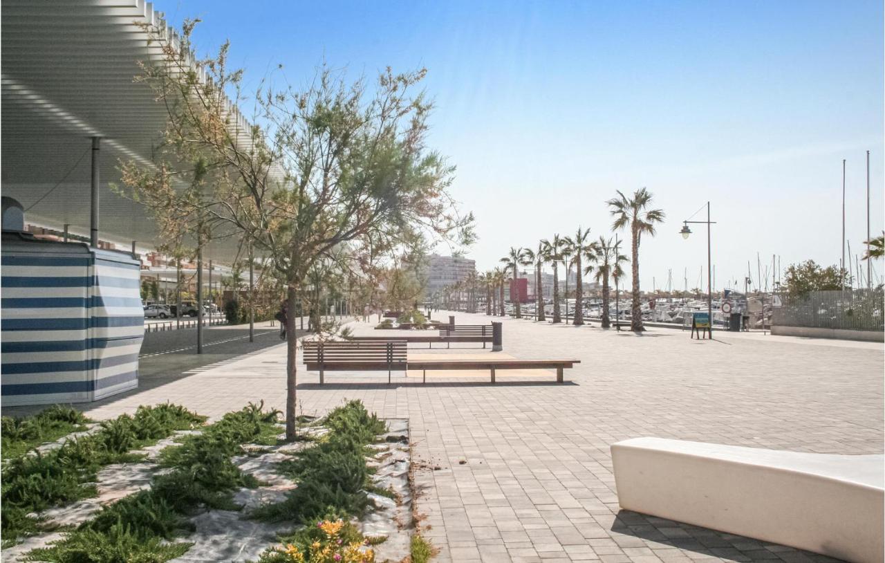 Nice Apartment In Santa Pola With Wifi Luaran gambar